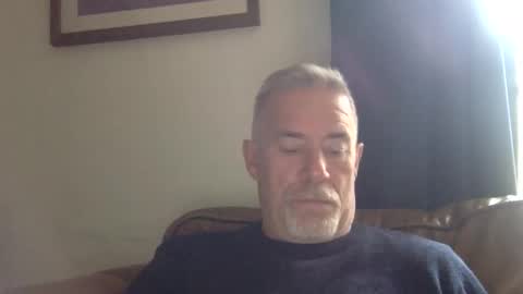 Snapshot of grahamspark1 chatting on May 15, 10:44 am Graham online show from May 15, 10:44 am