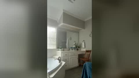 grandpawoody_69 online show from June 26, 12:53 pm