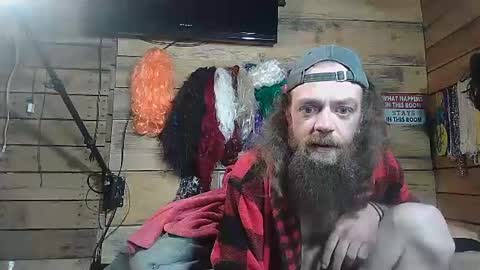 Snapshot of grannypounder chatting on January 13, 12:24 pm grannypounder online show from January 13, 12:24 pm