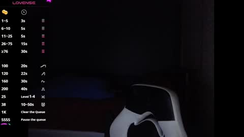 Snapshot of granter21 chatting on September 21, 2:13 am granter21 online show from September 21, 2:13 am