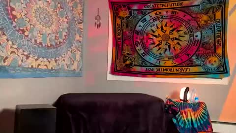 Snapshot of grateful_freaks chatting on February 14, 3:03 am grateful_freaks online show from February 14, 3:03 am