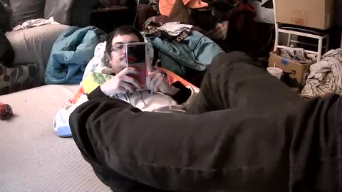 Snapshot of gratiotony chatting on March 1, 11:40 pm Get US to 1000 you wont be disapointed online show from March 1, 11:40 pm