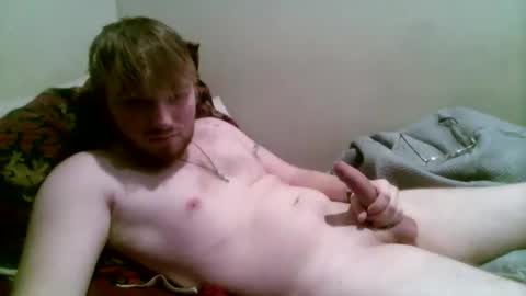 gravewalker22 online show from February 28, 3:18 am