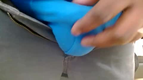 Snapshot of gravityfield chatting on January 12, 12:38 am gravityfield online show from January 12, 12:38 am