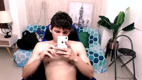 grecia_millercol online show from December 2, 8:11 pm