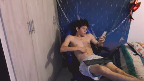 grecia_millercol online show from December 7, 5:48 am