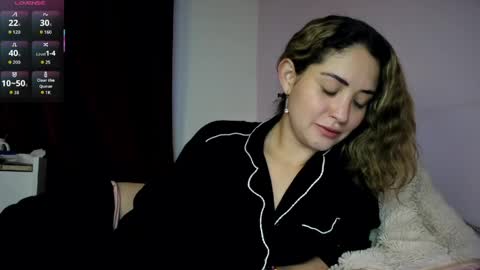Greeicy online show from May 17, 10:44 am