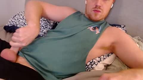 Snapshot of greencanada10 chatting on December 13, 1:26 am Loki.. God of Mischief P online show from December 13, 1:26 am