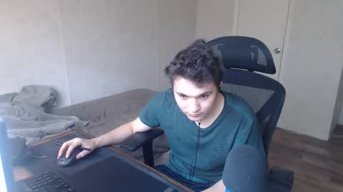 greendynomite_04 online show from May 18, 5:30 pm