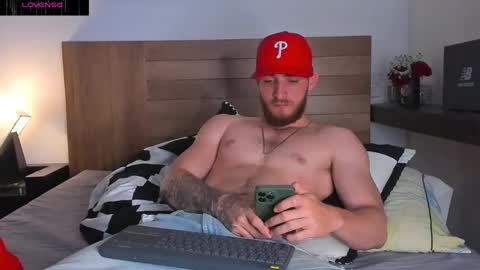 Juan online show from December 4, 2:31 am