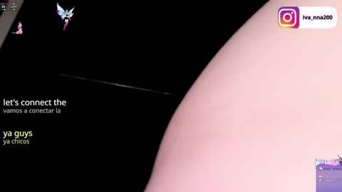 Snapshot of greeneyes_diamond chatting on July 14, 2:05 am greeneyes_diamond online show from July 14, 2:05 am