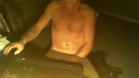 greenrooster1 online show from October 13, 9:53 am