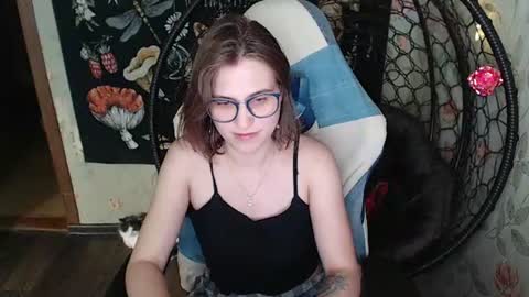 Lina online show from June 15, 10:17 am