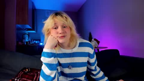 Greg-independent model online show from December 24, 7:22 pm