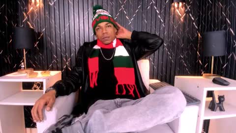 GregorySforza online show from December 4, 7:00 pm