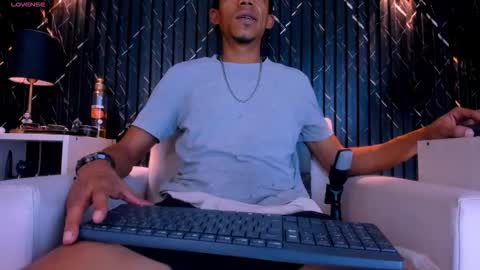 GregorySforza online show from January 8, 8:55 pm