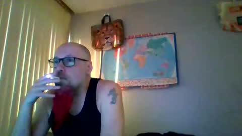 Snapshot of gregrev chatting on April 28, 2:27 am gregrev online show from April 28, 2:27 am
