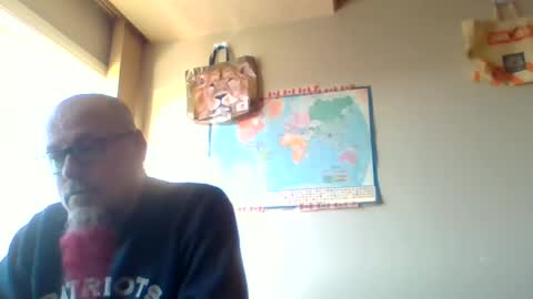 Snapshot of gregrev chatting on June 23, 1:36 am gregrev online show from June 23, 1:36 am