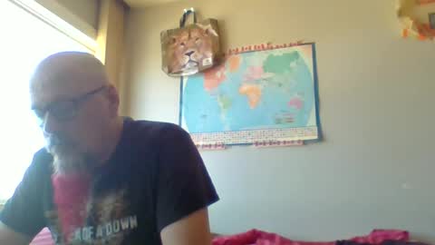 Snapshot of gregrev chatting on June 25, 8:24 pm gregrev online show from June 25, 8:24 pm