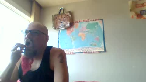 Snapshot of gregrev chatting on July 3, 12:28 am gregrev online show from July 3, 12:28 am