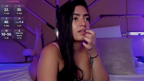 greidy_baker online show from February 5, 4:06 am