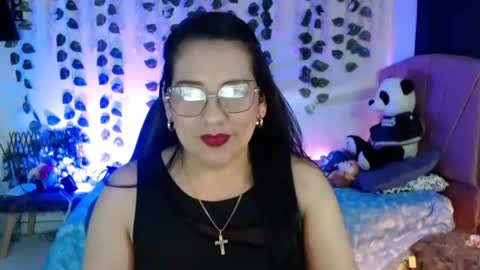 Snapshot of greta_ass chatting on August 5, 1:19 am GRETA lest play MAR online show from August 5, 1:19 am