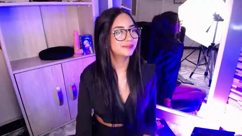 Gretel  online show from March 31, 3:41 am