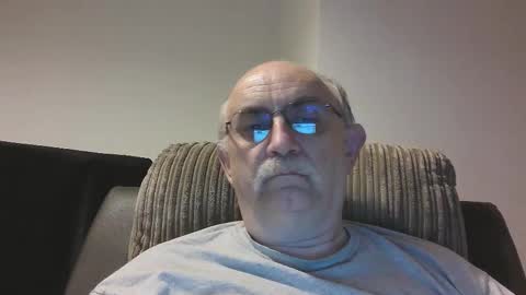 Snapshot of grey_dom chatting on October 17, 7:27 pm Master  Sir online show from October 17, 7:27 pm
