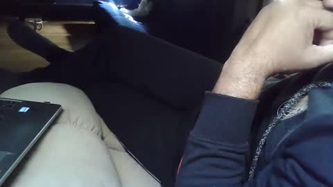 Snapshot of grey_stud chatting on January 8, 5:16 am Grey Stud online show from January 8, 5:16 am