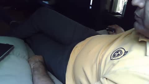 Snapshot of grey_stud chatting on February 23, 9:44 am Grey Stud online show from February 23, 9:44 am