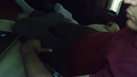 Snapshot of grey_stud chatting on November 9, 5:50 am Grey Stud online show from November 9, 5:50 am