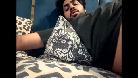 Snapshot of greymen2020 chatting on February 22, 8:29 pm greymen2020 online show from February 22, 8:29 pm