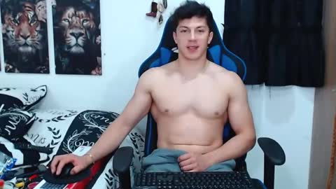 griego01 online show from March 5, 9:37 pm