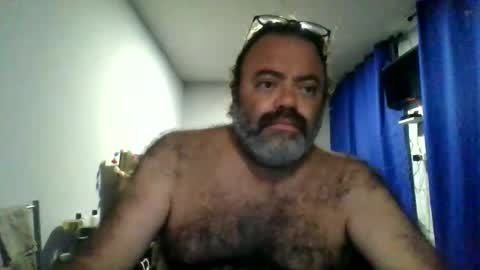 Snapshot of griegozorbatos chatting on March 11, 2:06 am griegozorbatos online show from March 11, 2:06 am