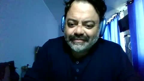 Snapshot of griegozorbatos chatting on April 19, 4:06 pm griegozorbatos online show from April 19, 4:06 pm