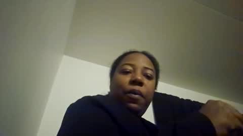 Snapshot of gripqueen chatting on November 2, 11:01 am gripqueen online show from November 2, 11:01 am