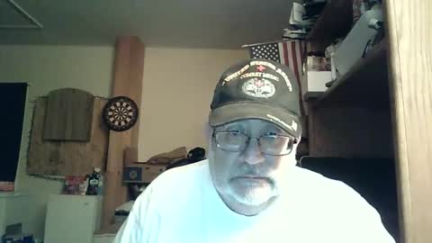 Snapshot of gripthisniceandhard001 chatting on December 22, 11:51 am gripthisniceandhard001 online show from December 22, 11:51 am
