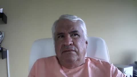 Snapshot of grisa01 chatting on January 18, 12:20 pm grisa01 online show from January 18, 12:20 pm
