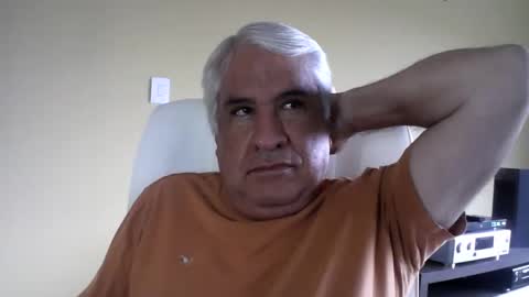 Snapshot of grisa01 chatting on February 2, 12:37 pm grisa01 online show from February 2, 12:37 pm