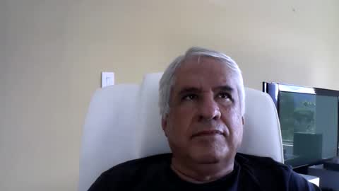 Snapshot of grisa01 chatting on April 7, 5:24 pm grisa01 online show from April 7, 5:24 pm