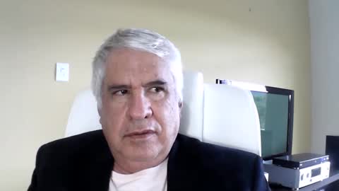Snapshot of grisa01 chatting on April 8, 12:49 pm grisa01 online show from April 8, 12:49 pm