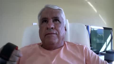 Snapshot of grisa01 chatting on April 20, 6:53 pm grisa01 online show from April 20, 6:53 pm