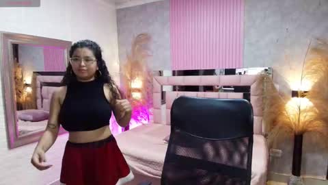    online show from December 17, 7:09 pm