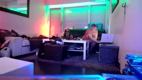 grives13 online show from January 11, 4:17 am