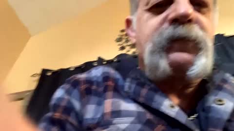 Snapshot of grn_stud chatting on January 5, 4:27 pm Hard Cock. I cum fast wife might catch me online show from January 5, 4:27 pm