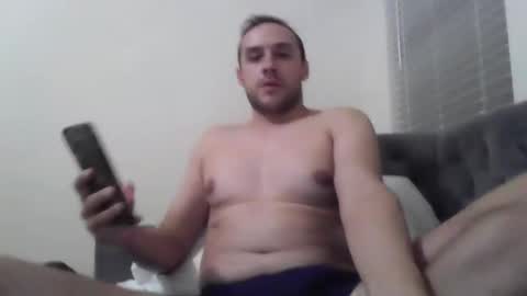 Snapshot of grnde789 chatting on November 13, 3:27 am grnde789 online show from November 13, 3:27 am