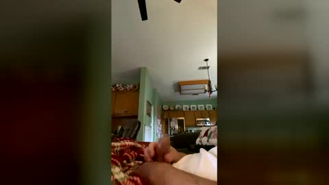 Snapshot of grog62 chatting on December 14, 6:45 pm grog62 online show from December 14, 6:45 pm