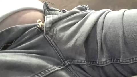 Snapshot of grrguy1 chatting on January 10, 6:42 am GrrGuy1 online show from January 10, 6:42 am