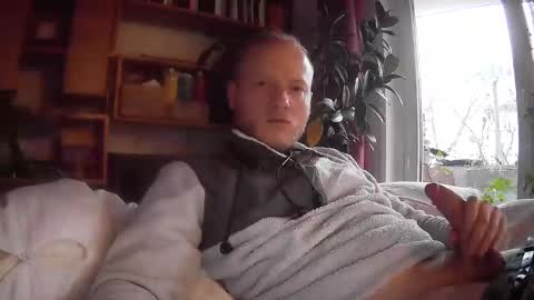 Snapshot of gruendamien chatting on January 20, 2:57 pm gruendamien online show from January 20, 2:57 pm