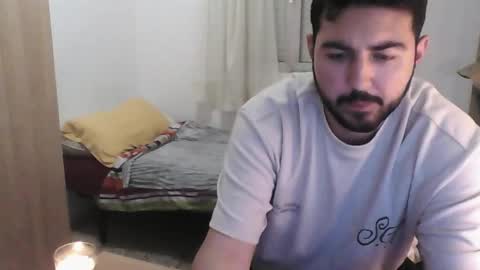 Snapshot of gsendra chatting on December 1, 9:59 pm gsendra online show from December 1, 9:59 pm